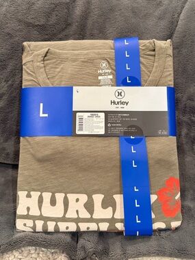 NWT Men’s Hurley Graphic Tee 2-Pack